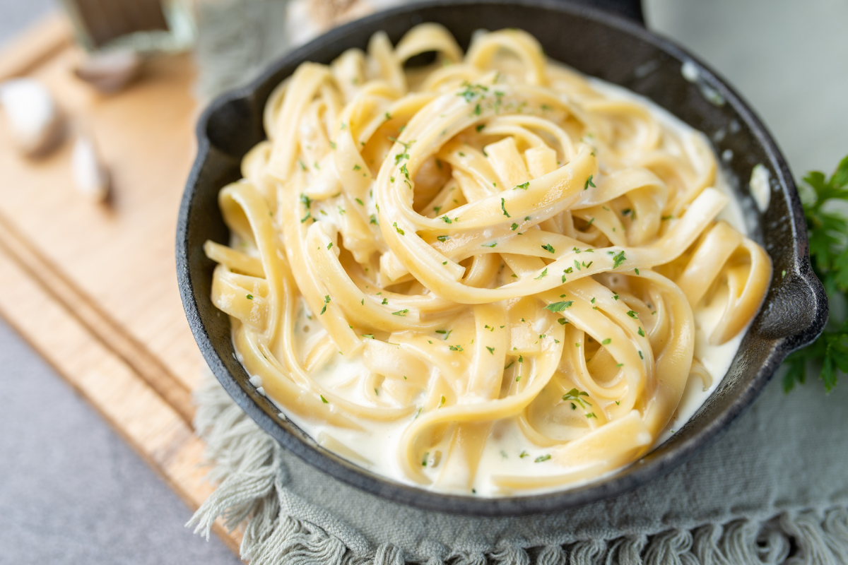 ¿Cómo preparar una Pasta Alfredo?